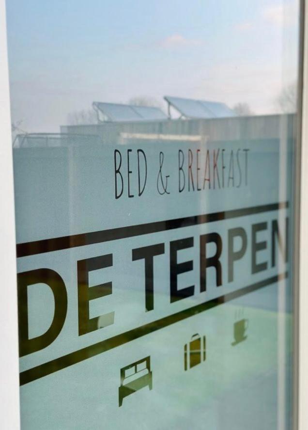 B&B De Terpen Dokkum Exterior photo